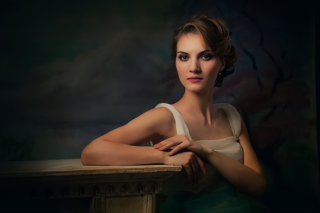 女人之外有人，她无法隐藏这些异常行为。不难发现。